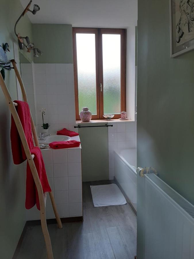 Au Fil De Lods Bed & Breakfast Eksteriør bilde